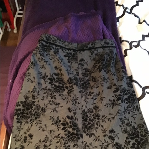 Skirt - Picture 2 of 13